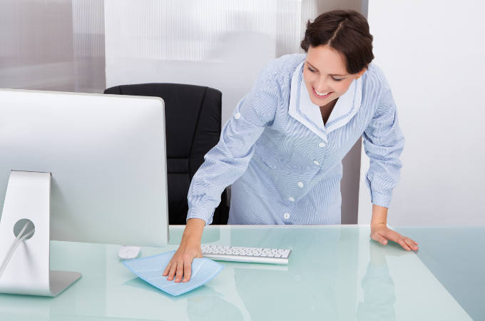 Tips for Maintaining a Clean Office Space