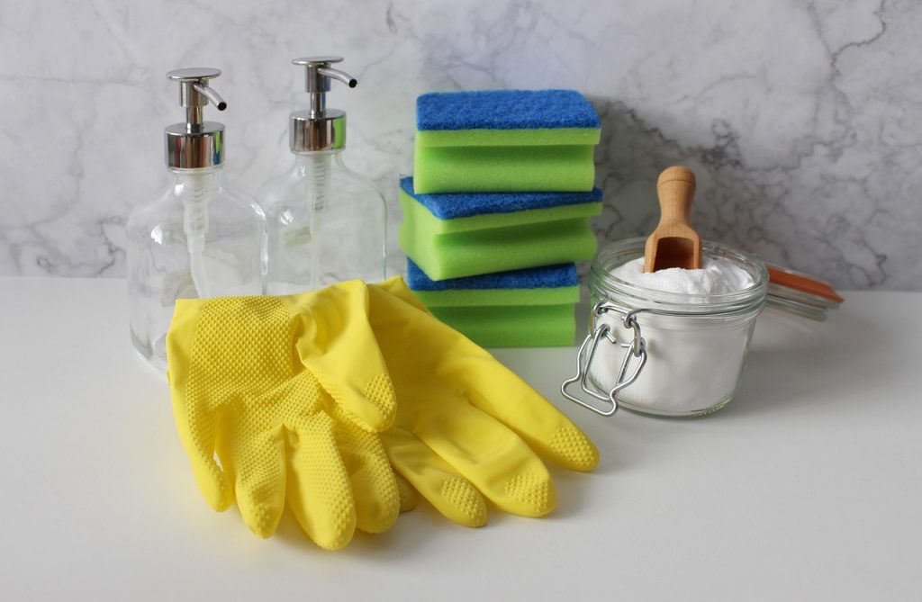 What Cleaning Supplies Do You Need To Clean Apartment?